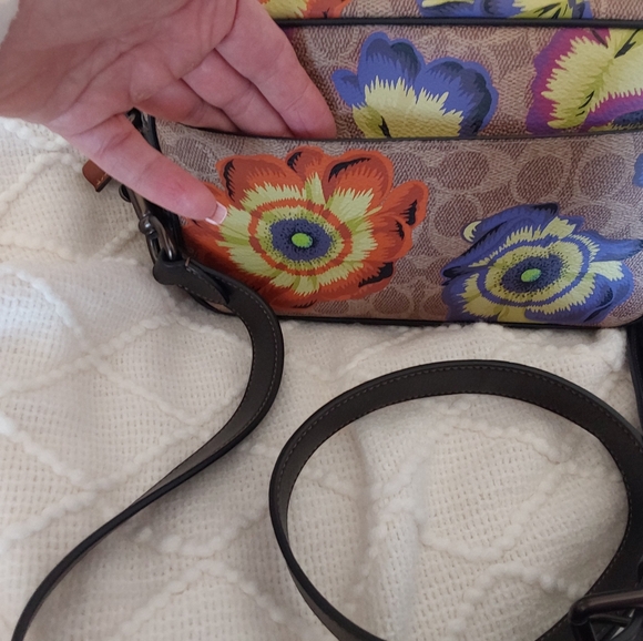 Coach Floral Patterned Crossbody Bag - Picture 9 of 16